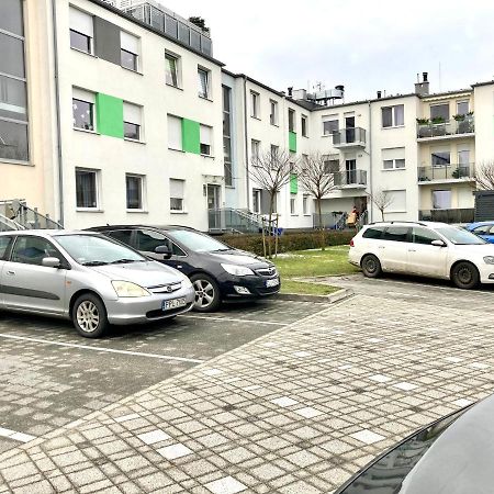 Modern Calm Studio, Vratislav Exteriér fotografie